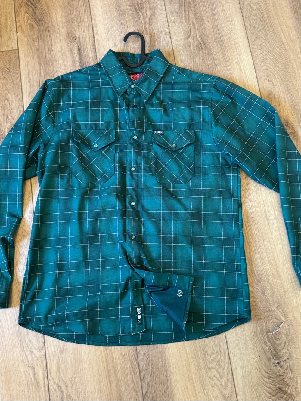 Dixxon ‘The Wreath Plaid Button-Up Shirt with pearl snaps. XL. Like new.